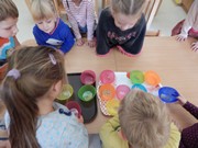 Pečeme ve školce - od zrníčka po rohlík